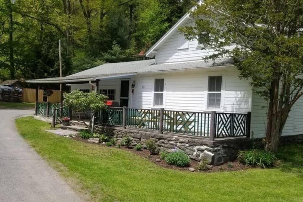 Panther Mountain Lodge Phoenicia Exterior photo